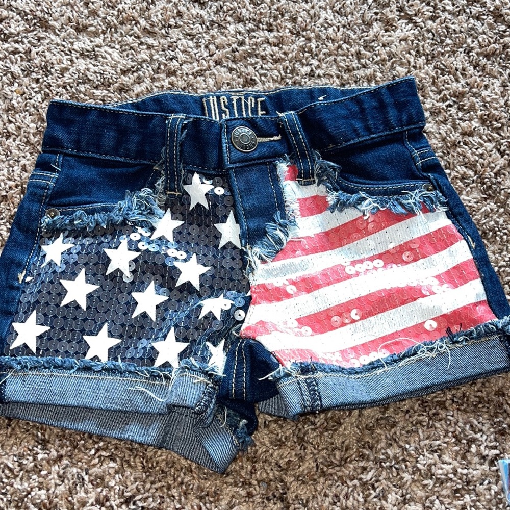 COPY - Excellent condition Justice 4th of July outfit, absolutely stunning!